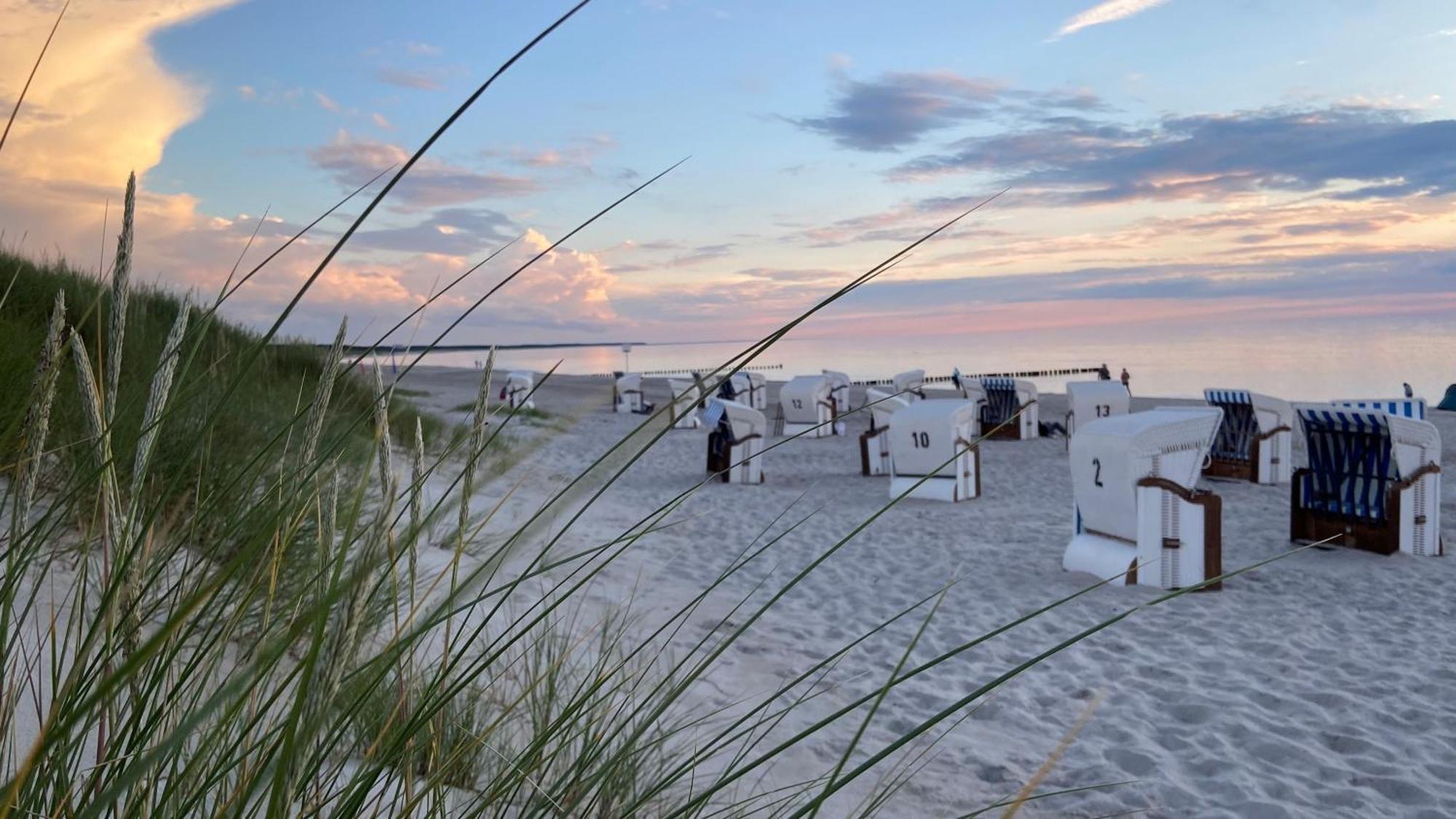 Ferienwohnung Strandkoje Dierhagen Exterior foto